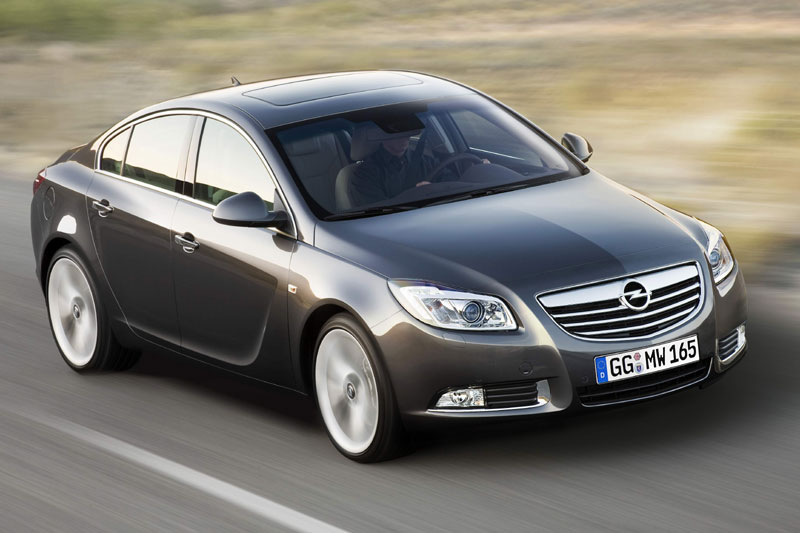 Premium License plate Check Opel Insignia